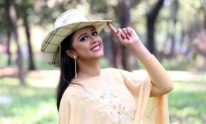 ঐশীর ‘দুই কূলে সুলতান’