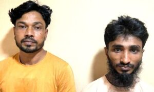 বন্ধুকে গলা কেটে হত্যার চেষ্টাঃ গ্রেফতার ২