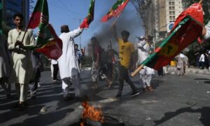 পাকিস্তানে সহিংসতায় উস্কানিদাতাদের শাস্তির অঙ্গীকার সেনাবাহিনীর