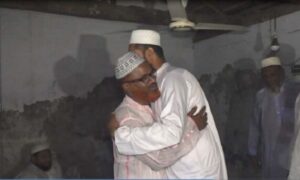সৌদি আরবের সাথে মিল রেখে সাতক্ষীরায় ঈদ পালন করছে ২০ গ্রামের মানুষ
