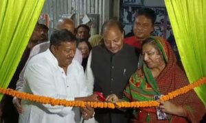 মুন্সীগঞ্জ আওয়ামীলীগ কার্যালয়ে স্মার্ট কর্ণার উদ্বোধন