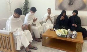 রাষ্ট্রপতি আজ পুরো দিন আরাফাতের ময়দানে কাটিয়েছেন