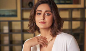 মা হচ্ছেন ইলিয়ানা: বিছানায় উঠতে গেলেও ধাক্কা মেরে তুলতে হয়