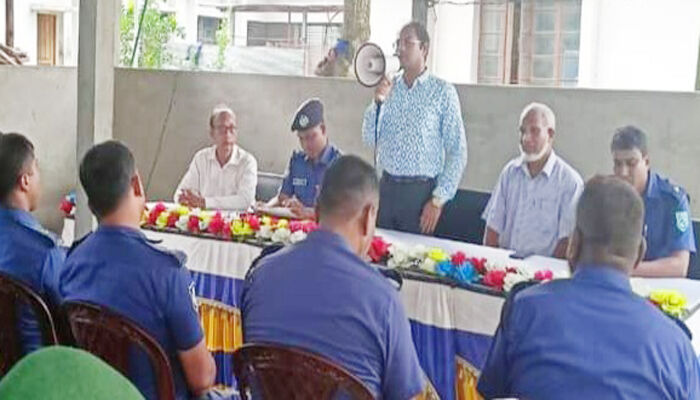 আদিতমারীর ভেলাবাড়ী ইউপির ৭ নং ওয়ার্ড উপ-নির্বাচনী ব্রিফিং প্যারেড