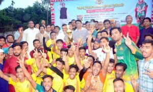 দিনাজপুরে বঙ্গবন্ধু আন্তঃকলেজ ফুটবল টুর্ণামেন্টের ফাইনাল অনুষ্ঠিত