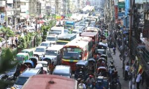 পাল্টাপাল্টি কর্মসূচিতে দ্বিতীয় দিনের ভোগান্তি রাজধানীবাসীর