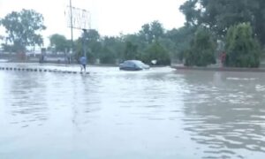 সর্বকালের রেকর্ডের পরও বাড়ছে যমুনার পানি