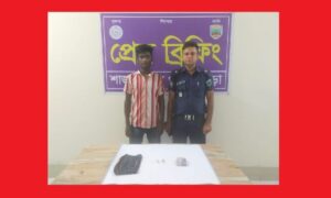 বগুড়ায় হেরোইন ও টাকাসহ মাদক ব্যবসায়ী আটক