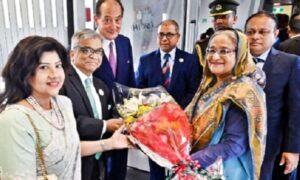 প্রধানমন্ত্রী ইতালি পৌঁছেছেন