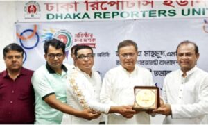 দেবিদ্বার উপজেলা চেয়ারম্যানের বাস ভবনে মারধর করা হয় সাংবাদিককে – ক্ষোভ প্রকাশ