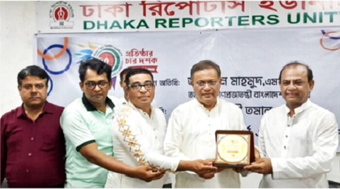 রাজনীতির নামে মানুষ পোড়ানোর ঘটনা পৃথিবীতে ঘটেছে কি’না আমার জানা নেই: তথ্যমন্ত্রী