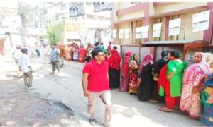 চট্টগ্রাম-১০ আসনে চলছে ভোট গ্রহণ