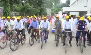 নীলফামারীতে ডেঙ্গু সচেতনতায় বাইসাইকেল শোভাযাত্রা অনুষ্ঠিত