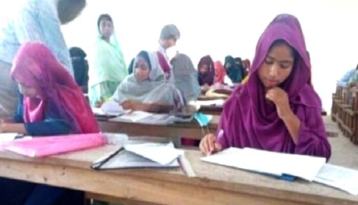 বাবার মরদেহ বাসায় রেখে এইচএসসি পরীক্ষায় অংশগ্রহণ মেয়ের