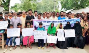 যমুনার ভাঙন রোধে বঙ্গবন্ধু সেতু – ভূঞাপুর সড়ক অবরোধ