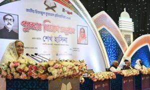 জঙ্গিবাদ ও সন্ত্রাস নির্মূলে সহযোগিতার জন্য আলেম-ওলামাদের প্রতি আহ্বান জানিয়েছেন প্রধানমন্ত্রী