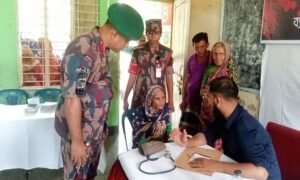 তিস্তা ব্যাটালিয়ন-২ এর, খাদ্য ও বিনামূল্যে স্বাস্থ্যসেবা প্রদান