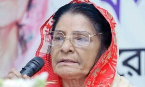 রওশন এরশাদ নিজেকে পার্টির চেয়ারম্যান ঘোষণা করলেন