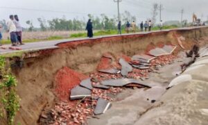 কক্সবাজারে বন্যার তাণ্ডবে ৬২২ কোটি টাকার ক্ষতি