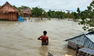ভোলায় জোয়ারের পানিতে নিম্নাঞ্চল প্লাবিত