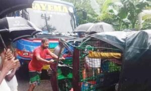 গাজীপুরে বাস-অটোরিকশার সংঘর্ষে নিহত-২