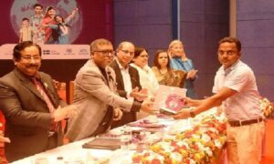 বাংলাদেশকে একটি মধ্যম আয়ের দেশে তুলে এনেছেন শেখ হাসিনা : স্বাস্থ্যমন্ত্রী