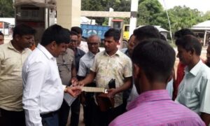 মাদক সেবনের দায়ে দুই জনের তিনমাসের কারাদন্ড