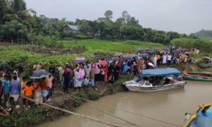 মুন্সীগঞ্জ ডুবে যাওয়া ট্রলার উদ্ধার হয়নি: এখনো নিখোঁজ-৫