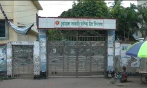 চুয়াডাঙ্গায় স্কুলছাত্রীকে যৌন হয়রানির অভিযোগে শিক্ষক গ্রেফতার