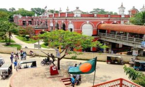 দুদকের মামলায় ফরিদপুরে ওজোপাডিকোর পিয়ন কারাগারে