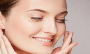 ত্বকের উজ্জ্বলতা বাড়াতে করণীয়