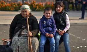 স্বাধীনতা লড়াই বন্ধের আনুষ্ঠানিক ঘোষণা নাগোরনো-কারাবাখের