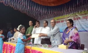 ঠাকুরগাঁওয়ে শিল্পলোক একাডেমির বার্ষিক সনদপত্র ও সাংস্কৃতিক অনুষ্ঠান