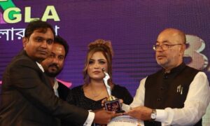 নাট্যকার রাজীব মণি দাস’র বাবিসাস অ্যাওয়ার্ড জয়