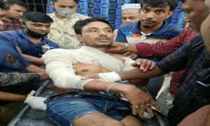 নাটোরে যুবলীগ নেতাকে কুপিয়েছে দুর্বৃত্তরা