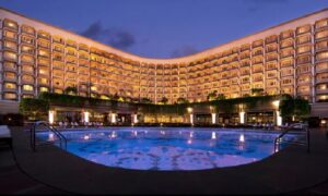 চীনা প্রতিনিধির ব্যাগ নিয়ে দিল্লিতে নাটকীয়তা