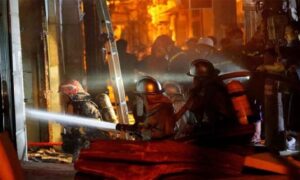 ভিয়েতনামে একটি অ্যাপার্টমেন্টে আগুনে ব্যাপক প্রাণহানি