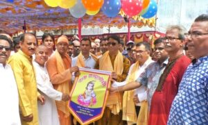 দিনাজপুরে উৎসবমুখোর পরিবেশে শুভ জন্মাষ্টমী পালিত