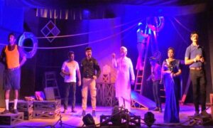 দিনাজপুরে মঞ্চস্থ হলো দর্শক নন্দিত নাটক ‘ক্যাপ্টেন হুররা’
