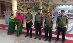 শরীয়তপুরে ৯৮টি পূজামণ্ডপের নিরাপত্তা নি‌শ্চি‌তে ৬৫২ জন আনসার সদস্য মোতায়েন