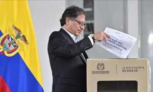 আঞ্চলিক নির্বাচনে কলম্বিয়ার প্রেসিডেন্টের মিত্ররা পরাজিত হয়েছে