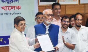 টানা ৩য় বার কেসিসির দায়িত্ব গ্রহণ করলেন তালুকদার আব্দুল খালেক