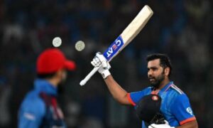 নতুন করে এবার রেকর্ড গড়লেন ভারতীয় দলের অধিনায়ক রোহিত শর্মা