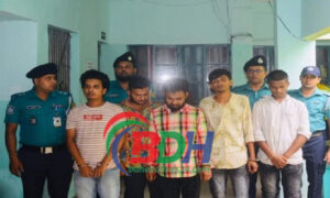 খুলনায় ইমন শেখ হত্যা মামলায় অস্ত্র-গুলিসহ গ্রেপ্তার ৫