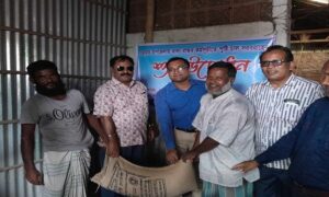ডোমারে খাদ্য বান্ধব কর্মসূচীর আওতায় পুষ্টির চাল বিক্রয়ের শুভ উদ্বোধন