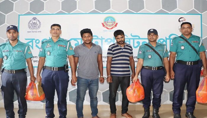 রংপুরে গাঁজাসহ দুই মাদক কারবারি গ্রেফতার
