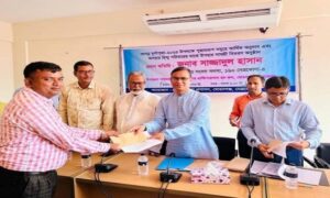 মোহনগঞ্জে ৪১ পূজা মণ্ডপে এমপির অনুদান