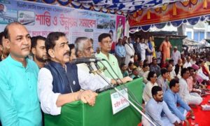 বিএনপি জনগনের উপর আঘাত করলে আওয়ামী লীগ বসে আঙ্গুল চুষবে না- গোপাল এমপি