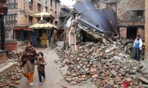 নেপালে ভয়াবহ ভূমিকম্পে ১২৮জন নিহত