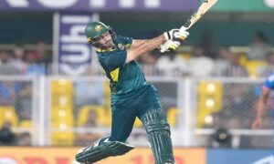 ম্যাক্সওয়েলের রেকর্ড সেঞ্চুরিতে অবিশ্বাস্য জয় অস্ট্রেলিয়ার